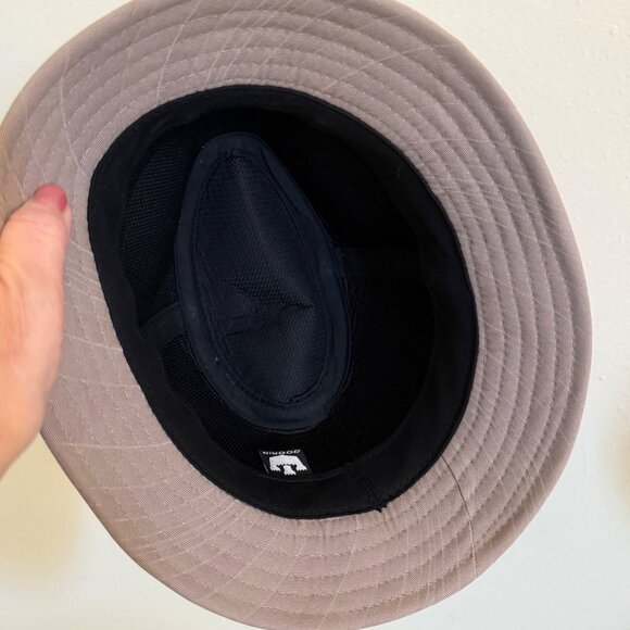 Goorin Bros Womens Beige Pinstripe Bucket Hat Rhinestone Accent Medium - Picture 7 of 15